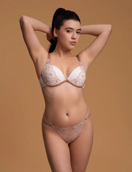 Труси стрінги 002SR мигдаль